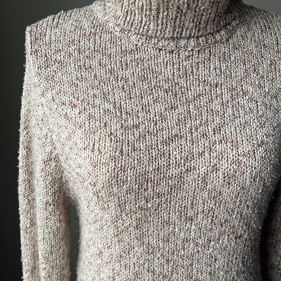 B.u.m. Equipment Turtle Neck Knit Sweater - Picture 11 of 13